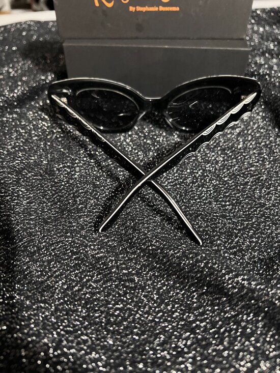 Goth Luna Kitschy Witch Sunglasses main image 6